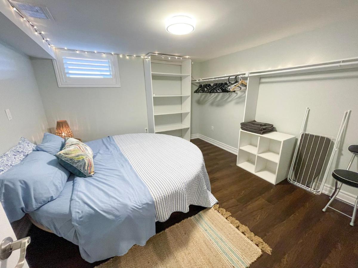 Spacious & Renovated 1Bd Suite W/Parking Toronto Bagian luar foto