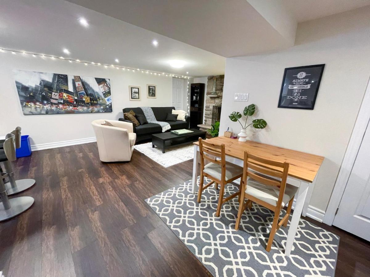 Spacious & Renovated 1Bd Suite W/Parking Toronto Bagian luar foto
